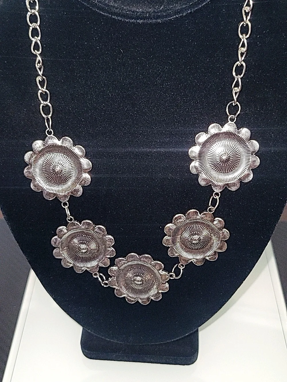 Silver Tone Floral Concho Necklace & Mustard Yellow Beaded Earrings Set